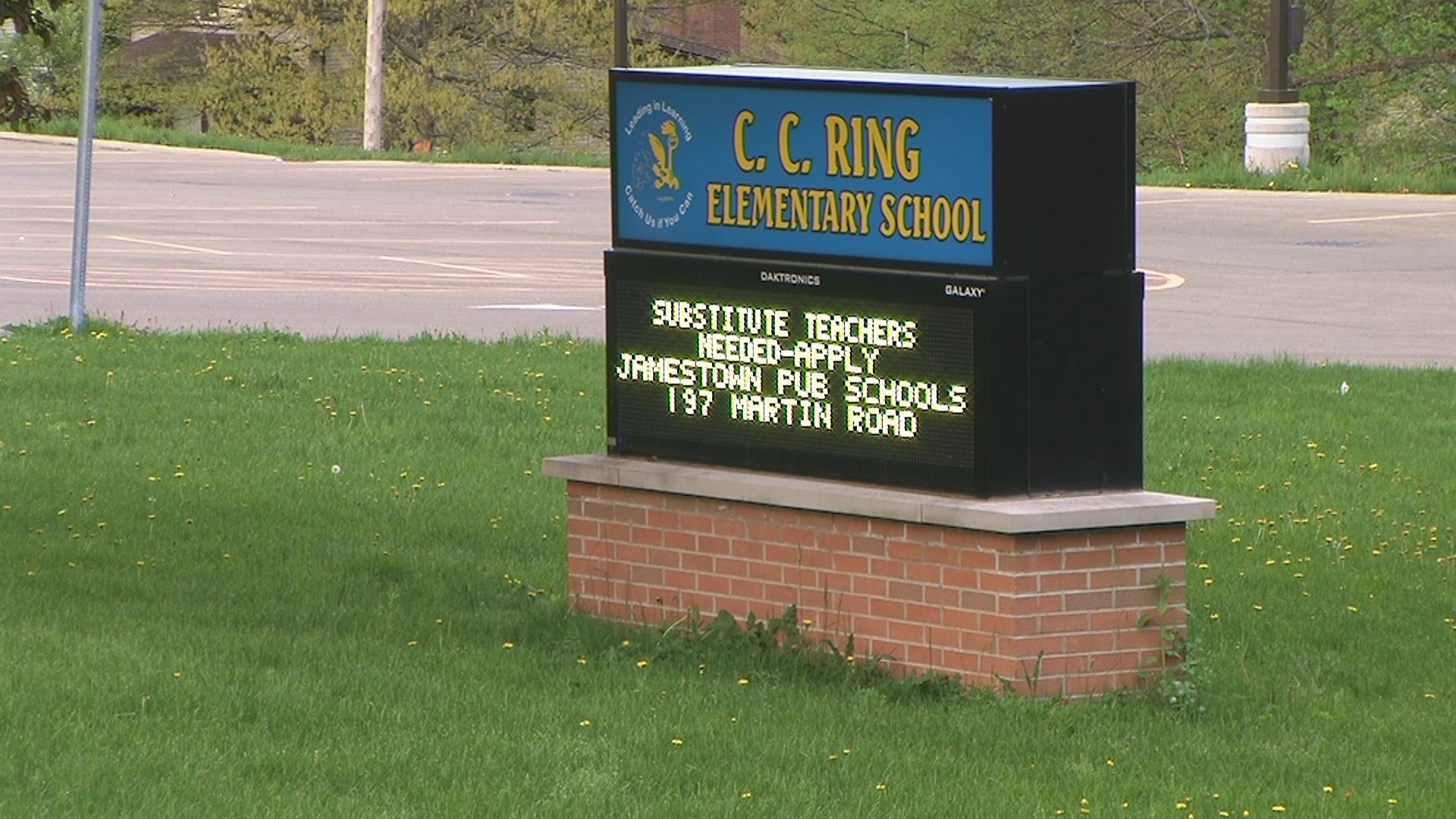 Police Warning Community After Two Men Approach Students Outside School