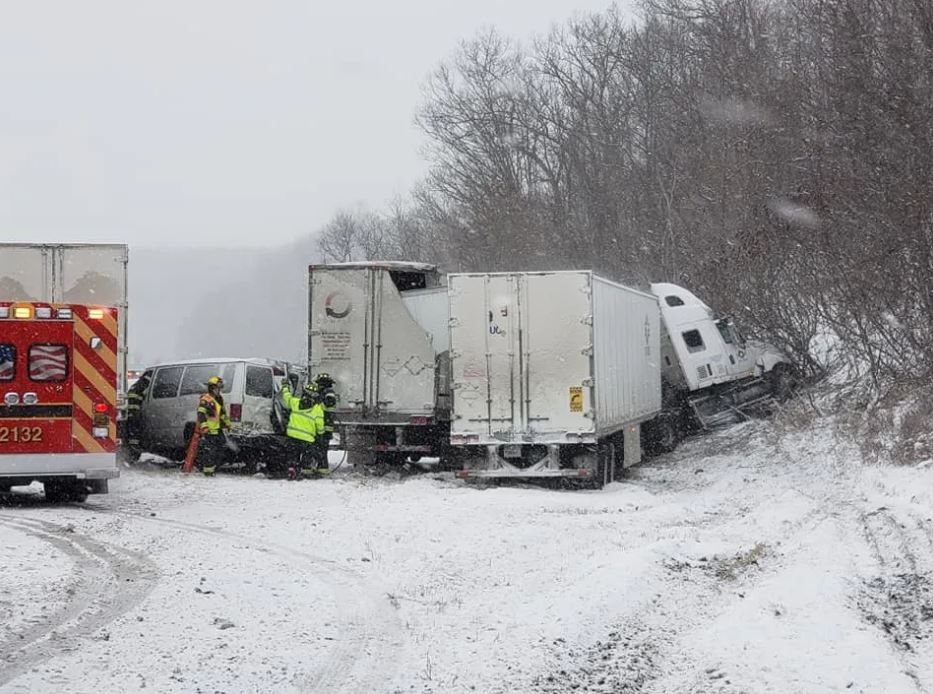 Crews Respond To Multi-Vehicle Pileup On I-90 – WNY News Now