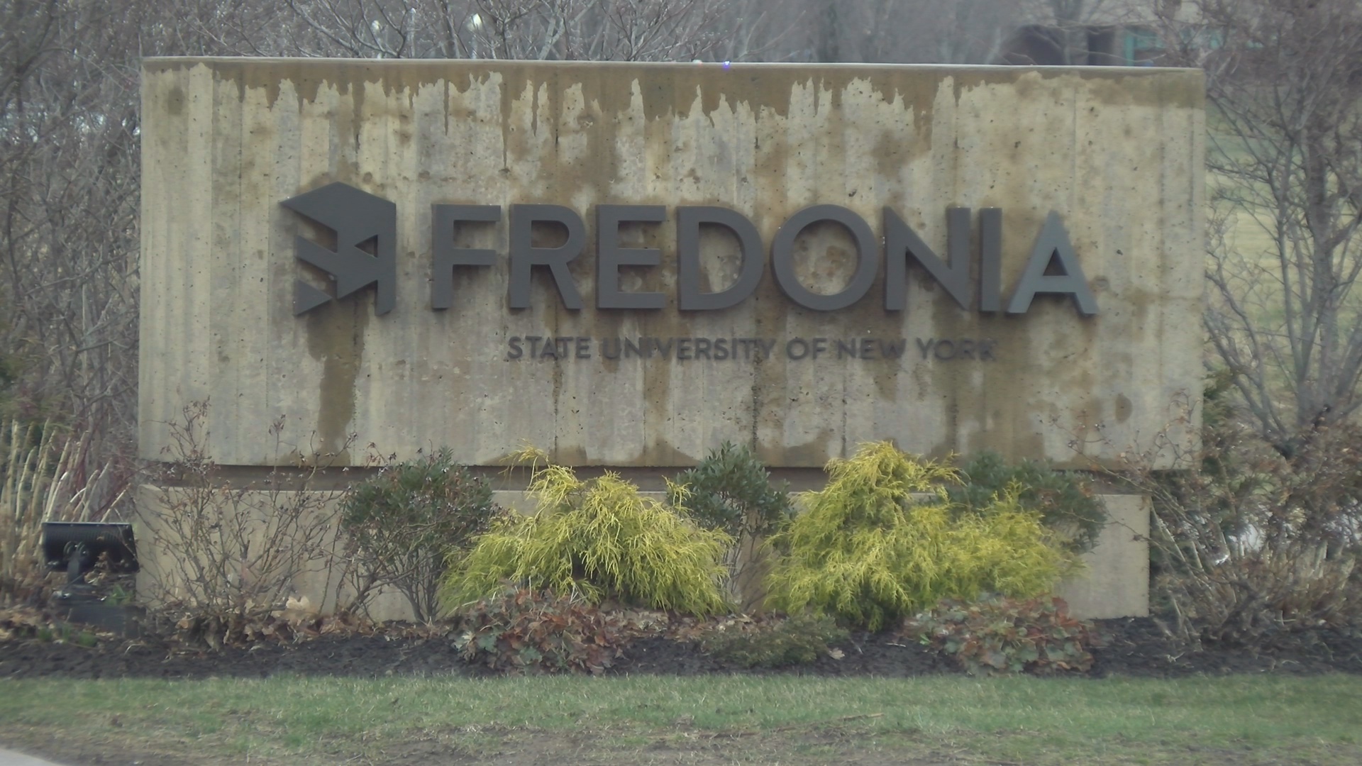 Seminary Professor Charged With Threatening Reporter