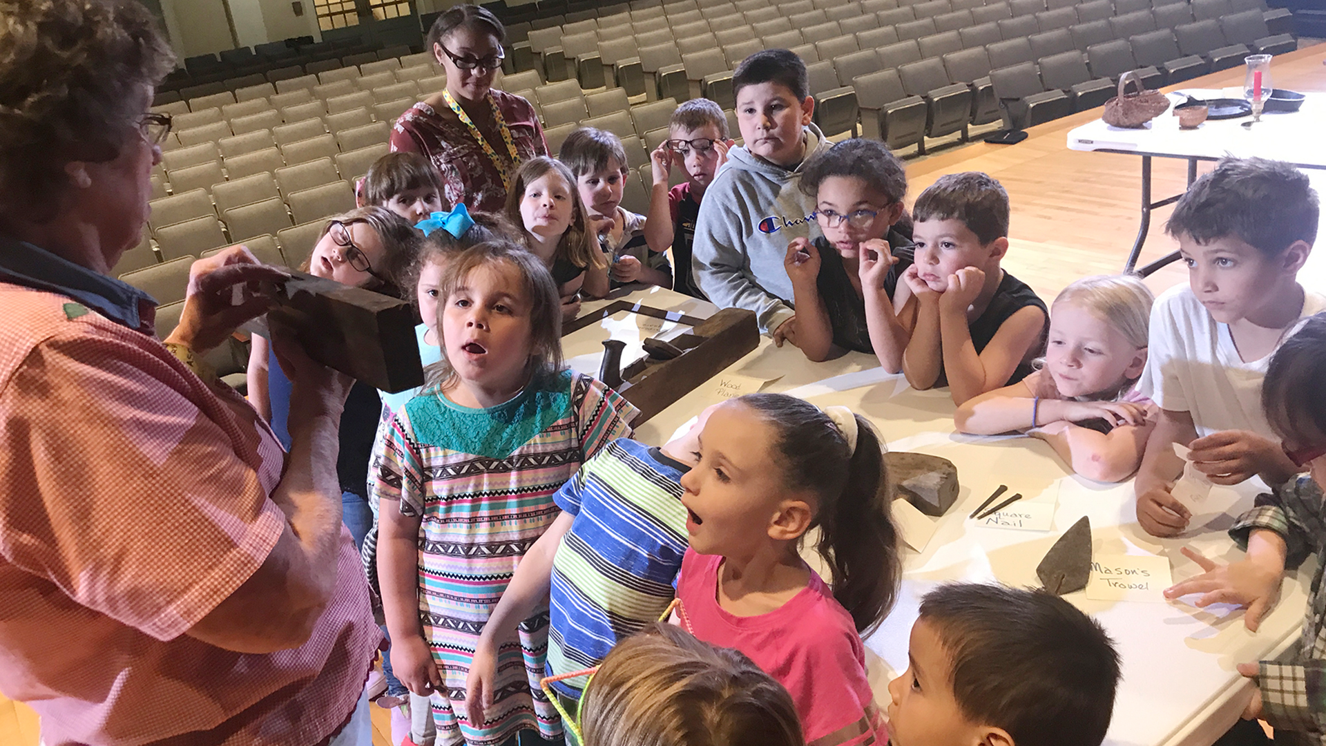 Elementary Students Gain Hands On Experience In Colonial Times Unit