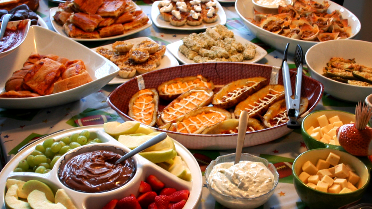 Health Minute: How To Stay Healthy During Football Season