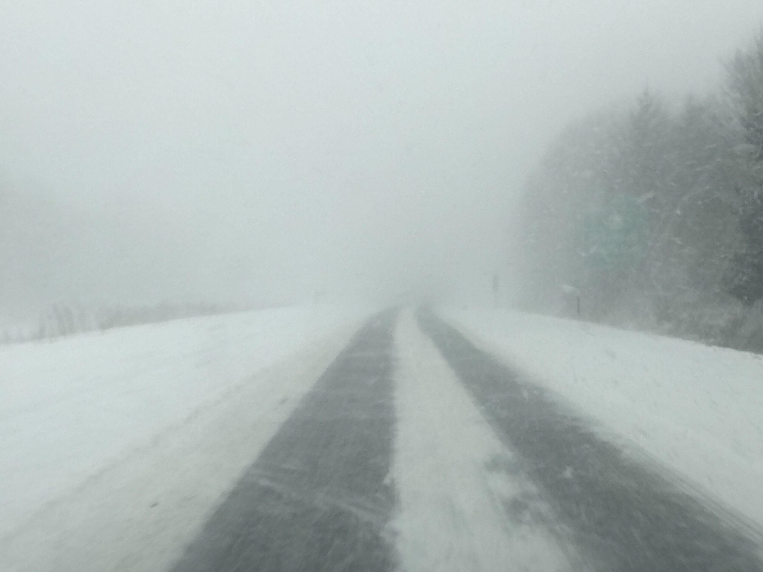 Lake Effect Snow Warning: Heavy Accumulation Expected Through December 2