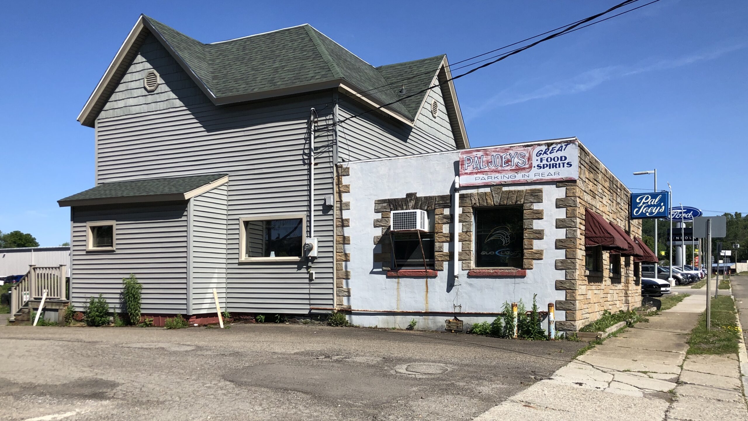 Longtime Jamestown Bar & Restaurant Not To Reopen Following COVID Shutdown
