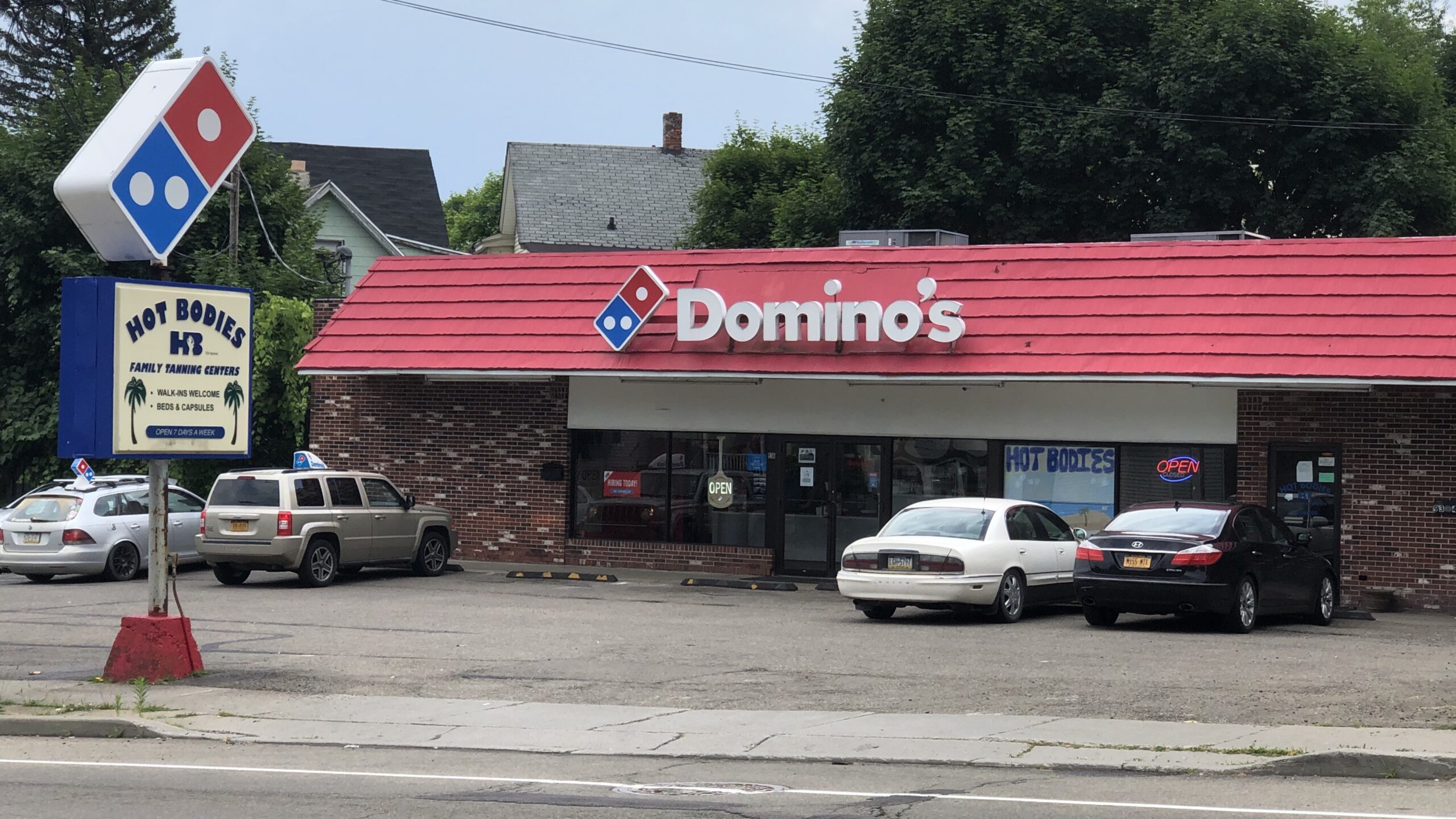 Domino’s Pizza Employees Awaiting Test Results After Possible COVID-19 Exposure