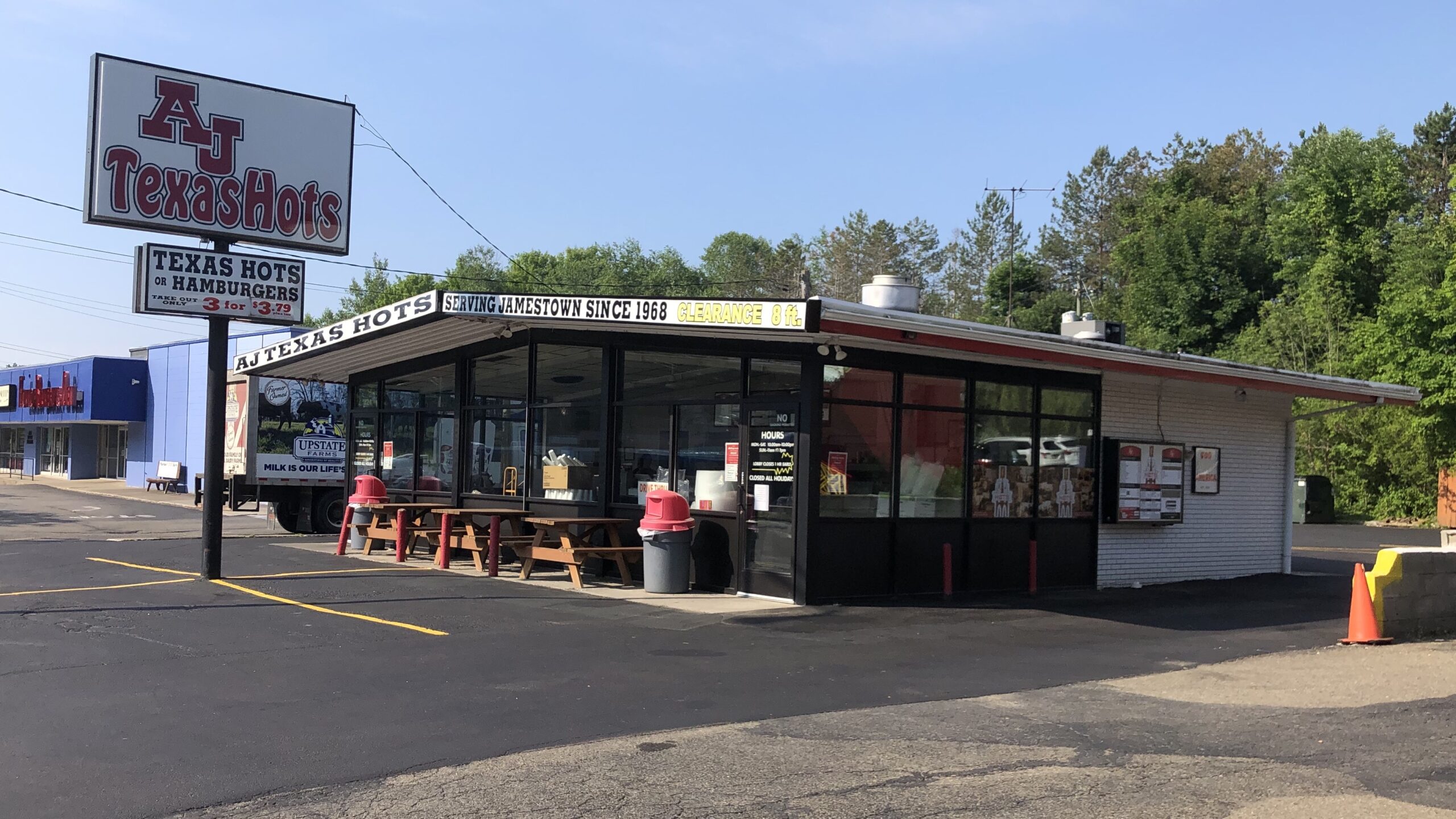 AJ Texas Hots Closes For Family Emergency