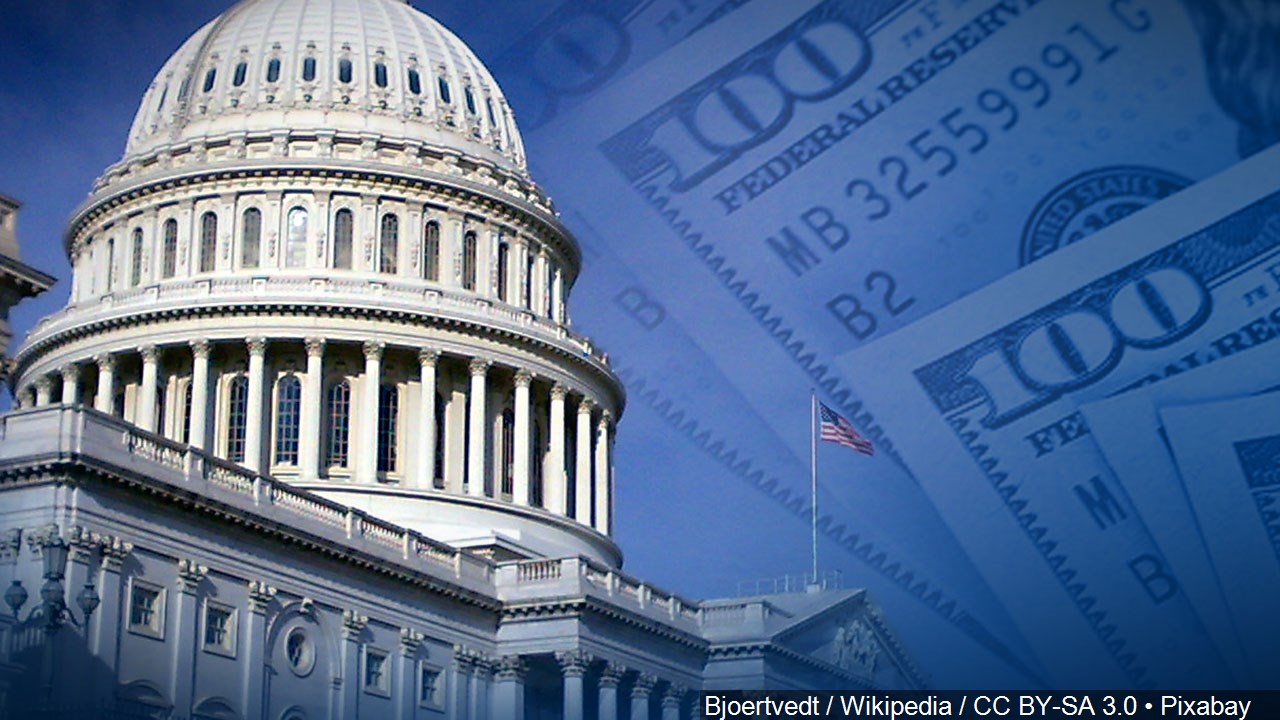 Congressional Members Scramble to Fund Government Before Deadline