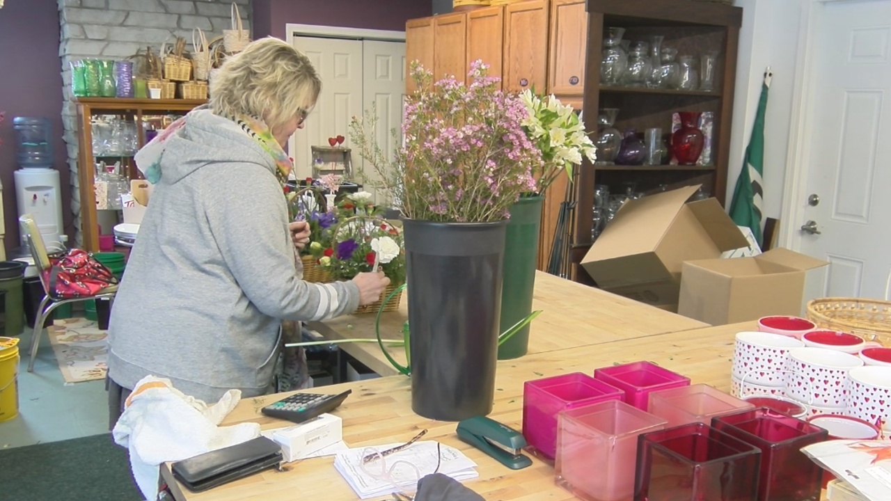 Lakewood Florist Sees Increase In “Random Acts Of Kindness” Orders