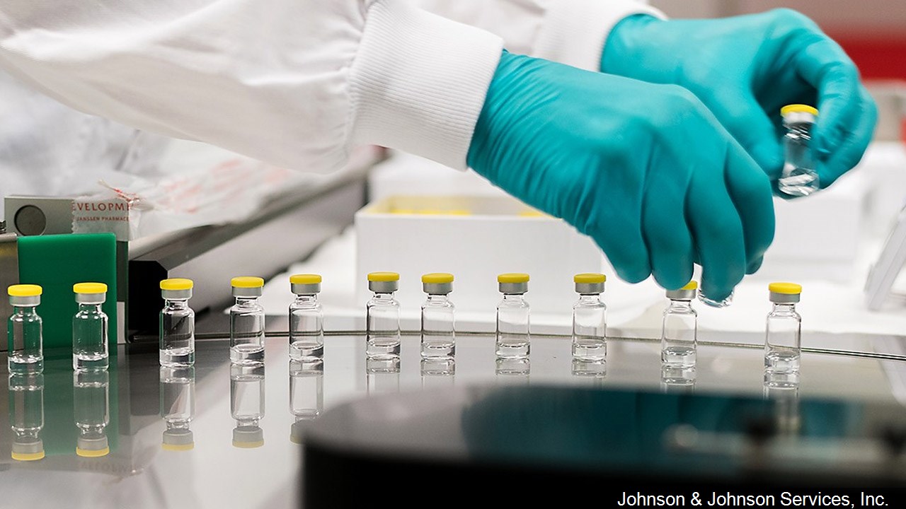 US Health Panel Urges Restarting J&J COVID-19 Vaccinations
