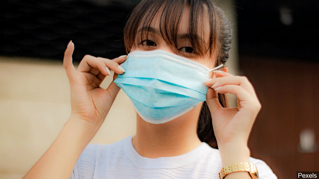 A Guide To New York’s New Rules On Masks And Distancing
