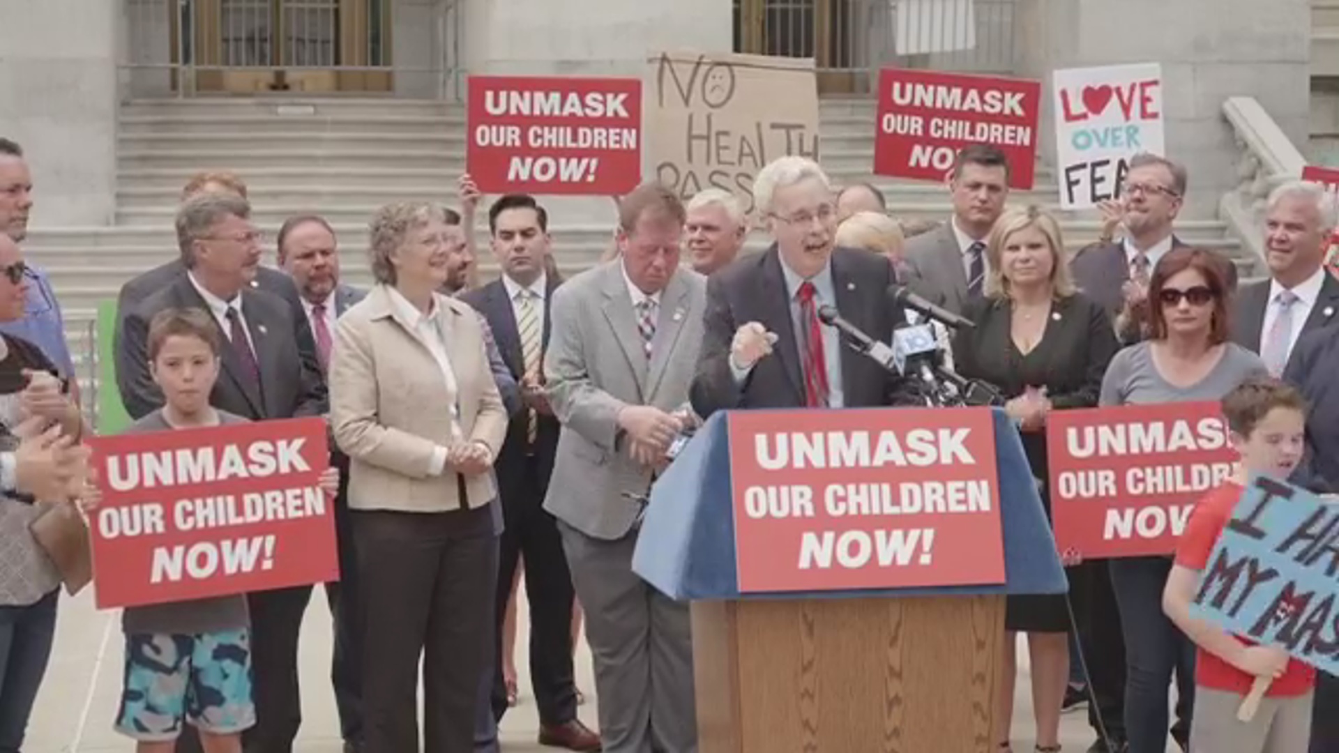 Push To End Child Mask Mandate In New York Underway