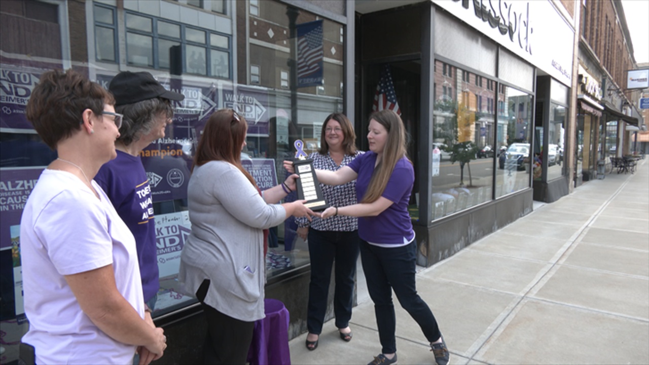 Warren Community Steps Up In Fight Against Alzheimer’s