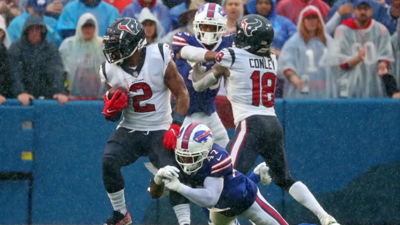 Bills Force 5 Turnovers, Overwhelm Mills And Texans 40-0