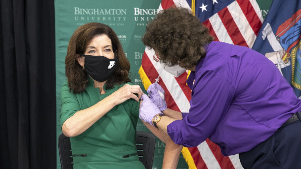 Boosting Boosters: Hochul & De Blasio Get Extra Jabs