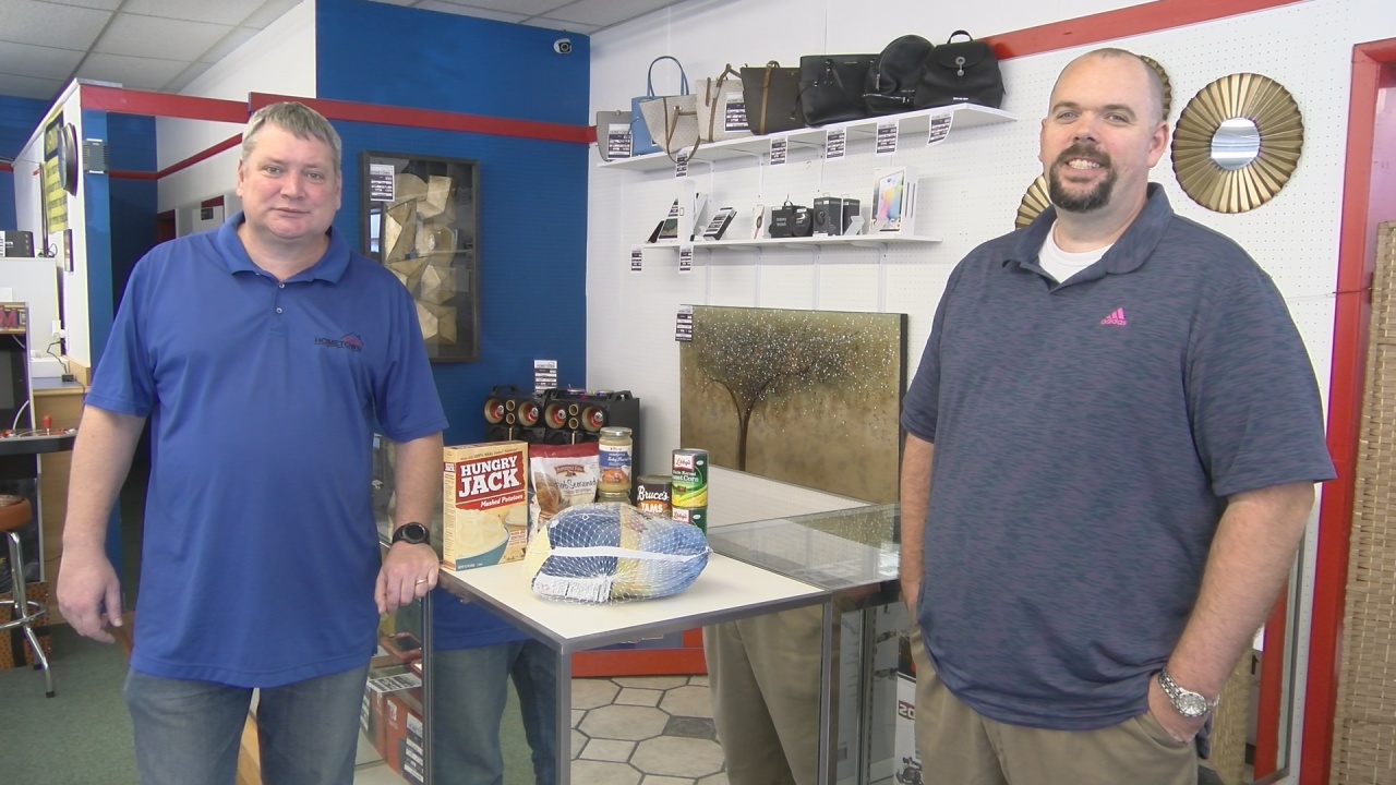 Hometown Rent To Own Readies For Thanksgiving Feast Giveback