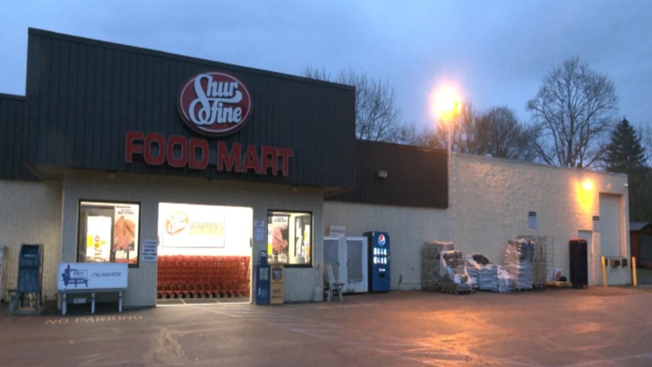 Paying More At The Grocery Store This Holiday Season