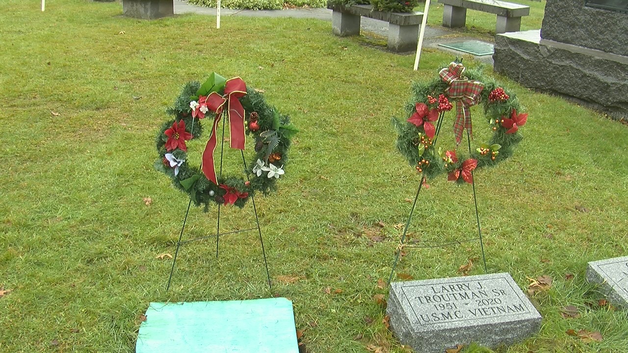 Wreaths Across America Honors Fallen Heroes In Jamestown