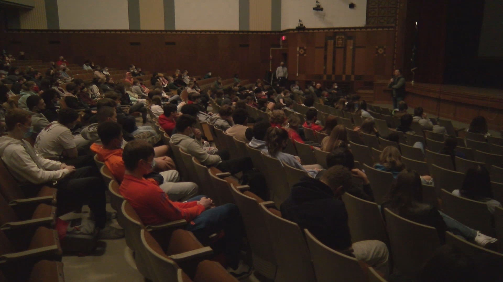 Former NBA Player Talks Drug Addiction During Presentation At JHS