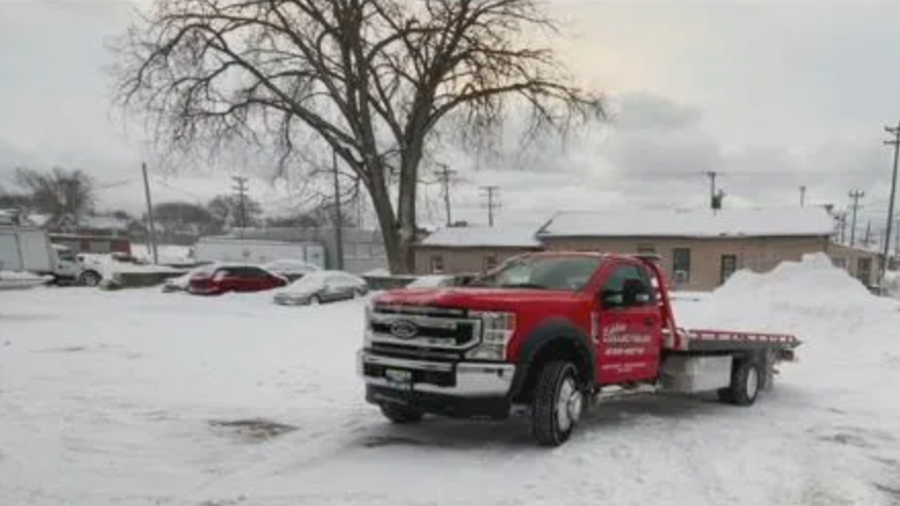 Tow Truck Drivers Hard At Work Amid Monday’s Storm