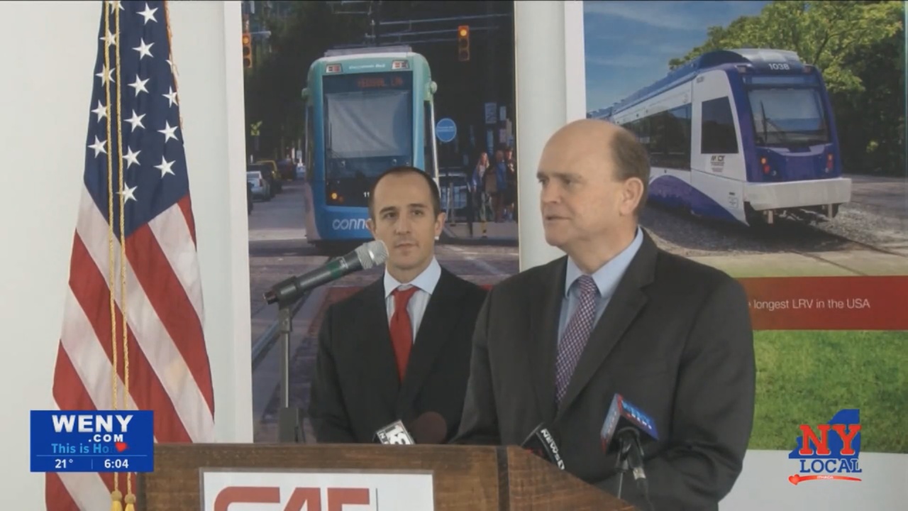 Congressmen Reed Tours CAF USA