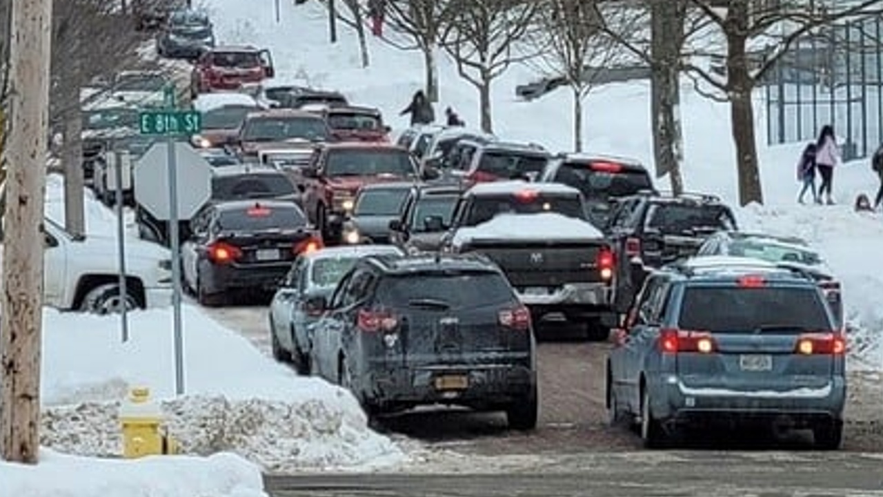 Jamestown Police Respond To Traffic Congestion Problems Near City Schools