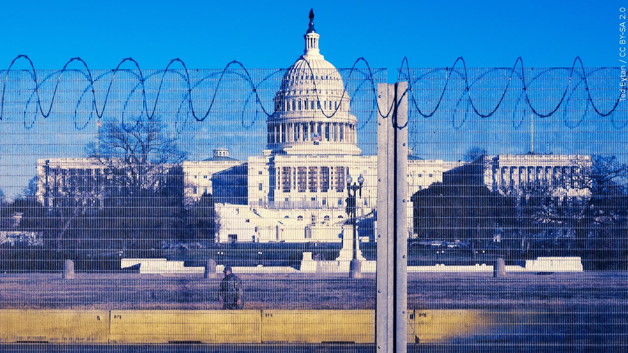 Capitol Police Erect Fence Ahead Of The State Of The Union