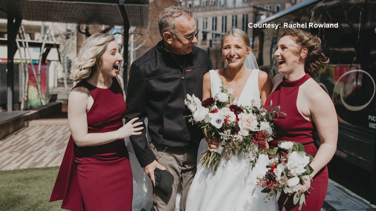Tom Hanks Photobombs Pittsburgh Bride