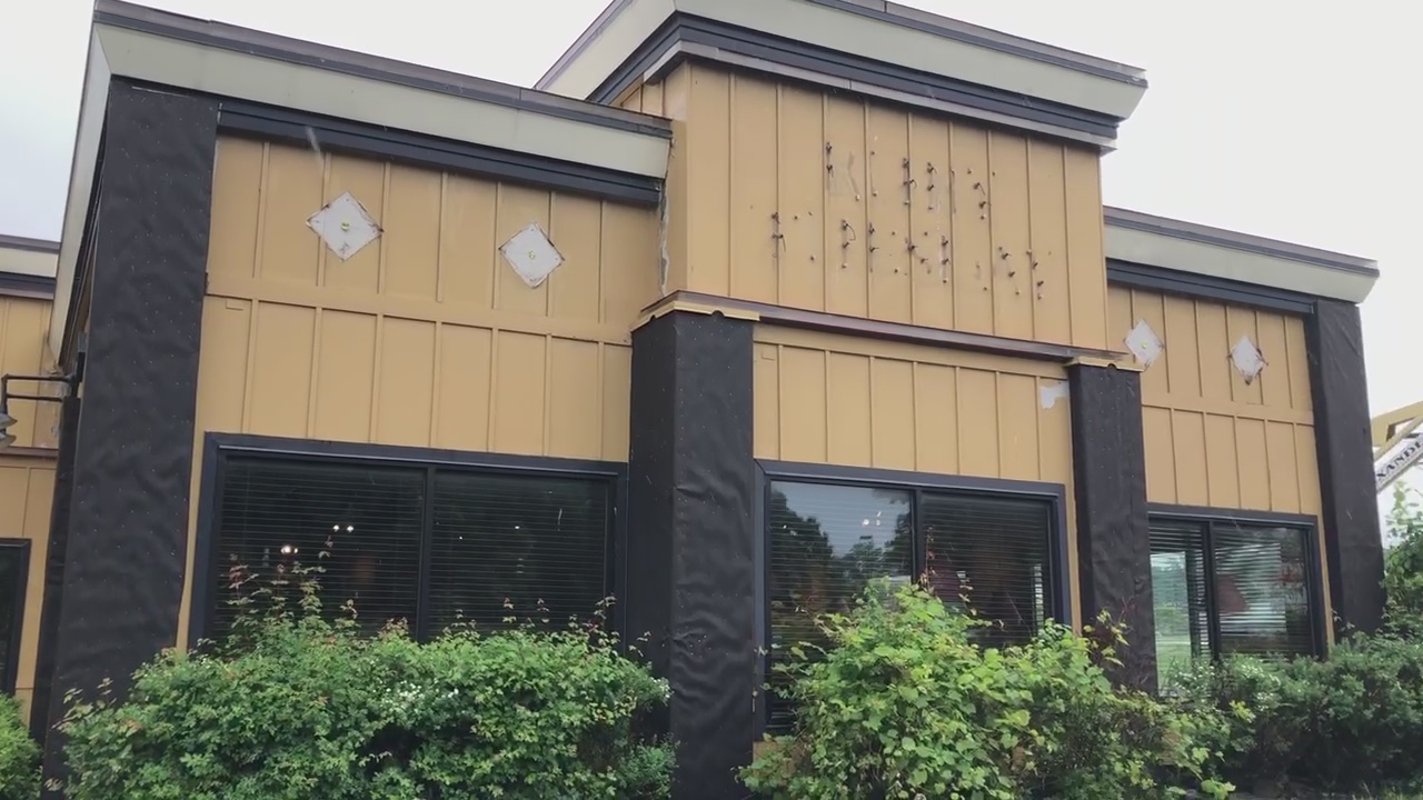 Buddy Brewsters To Move To Lakewood