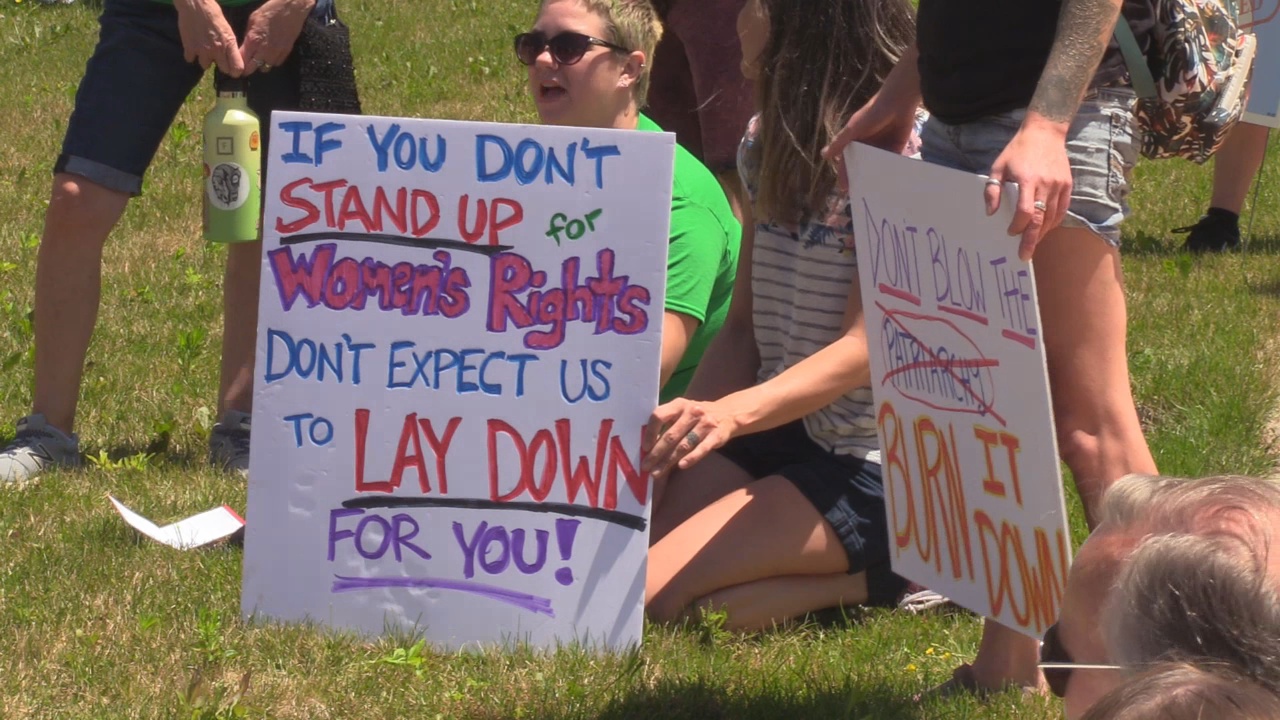 Abortion Activists Call For “Control Of Their Own Bodies” During Protest
