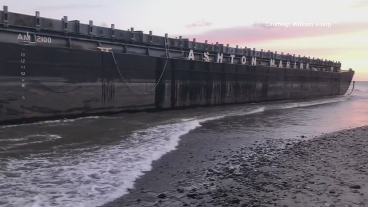 Large Barge Runs Ashore Overnight On Lake Erie In Dunkirk