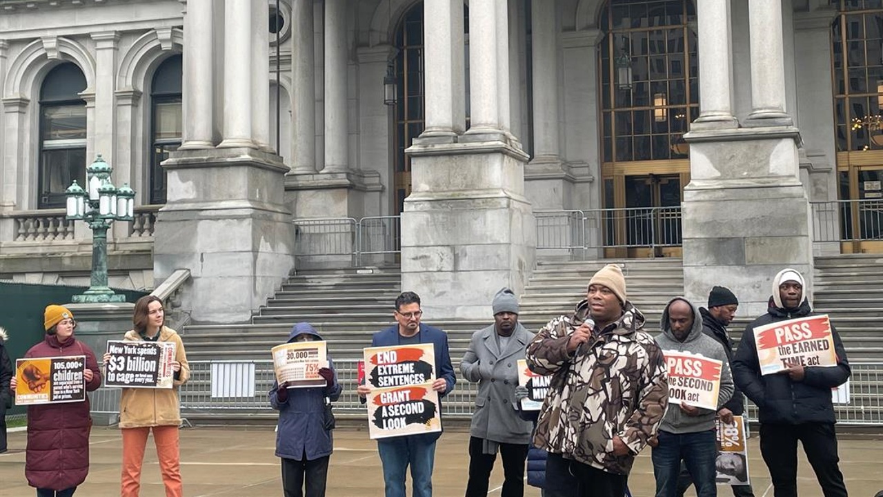 Advocates rally outside New York capital to push for sentencing reform