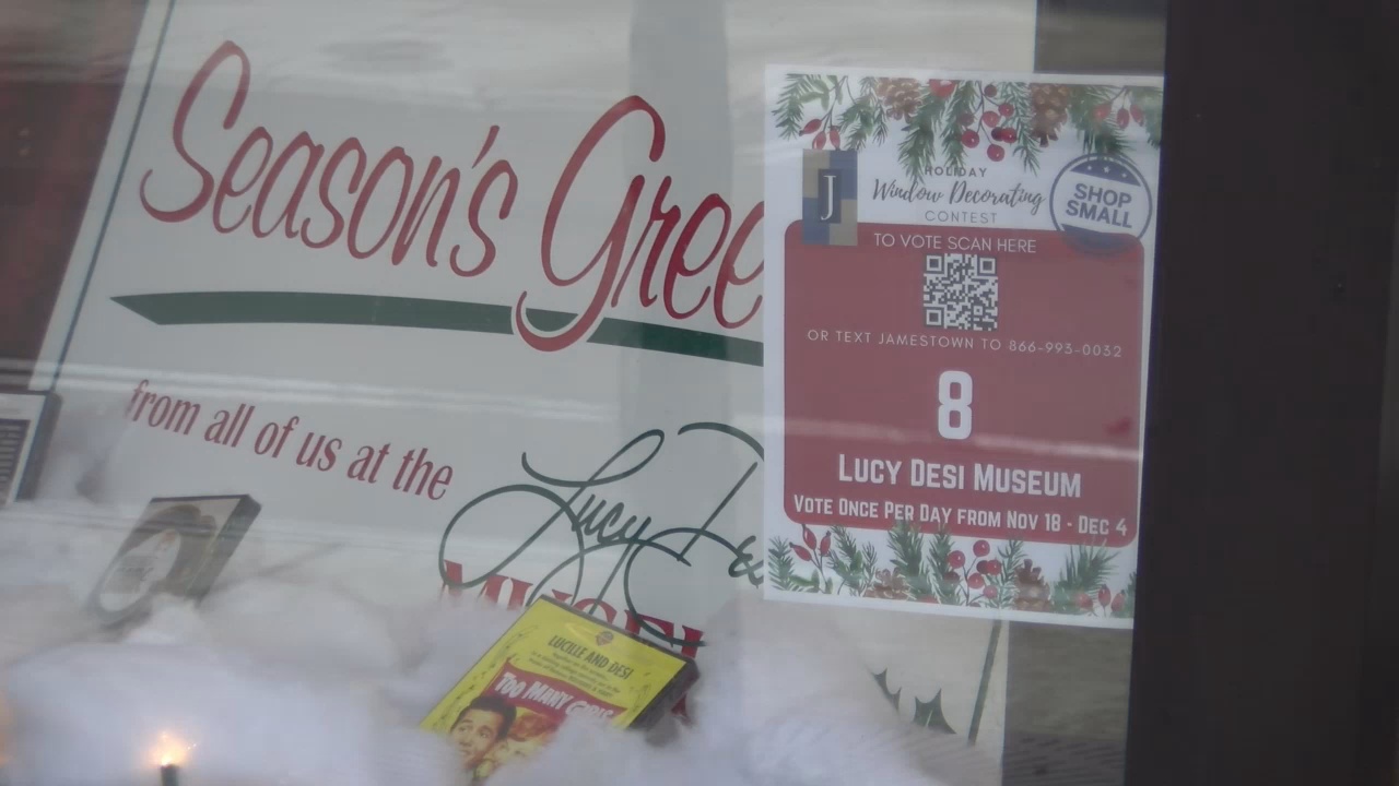 Downtown Window Decorating Contest Underway In Jamestown