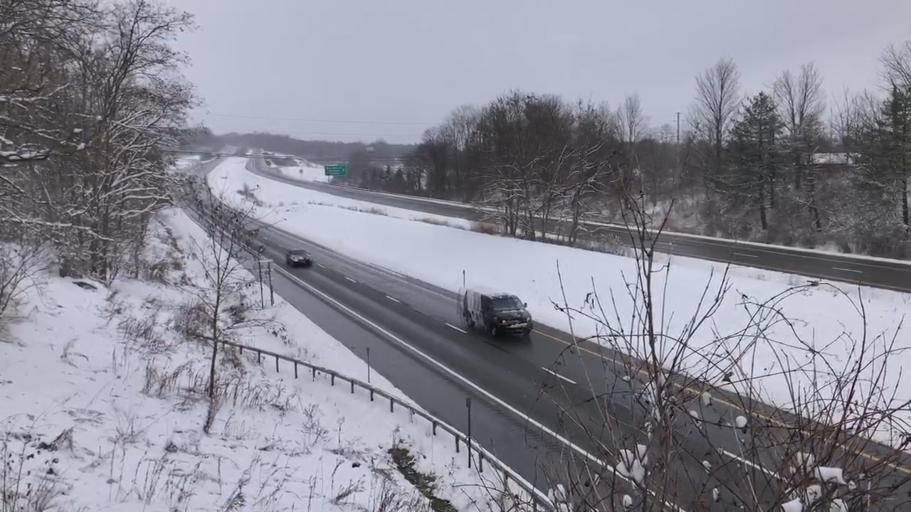 Lake Effect Snow Snarls Morning Commute For Some 