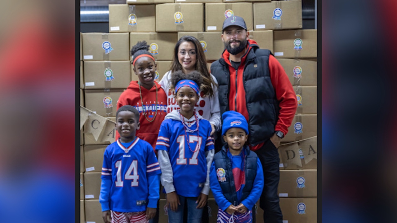 Charitable Jamestown Family Leading Saturday’s Holiday Parade