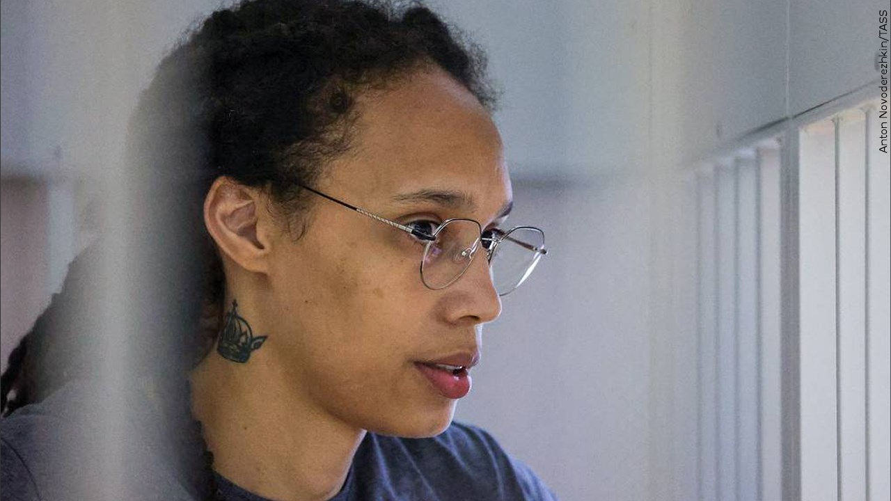 Griner for Bout: WNBA star freed in US-Russia prisoner swap