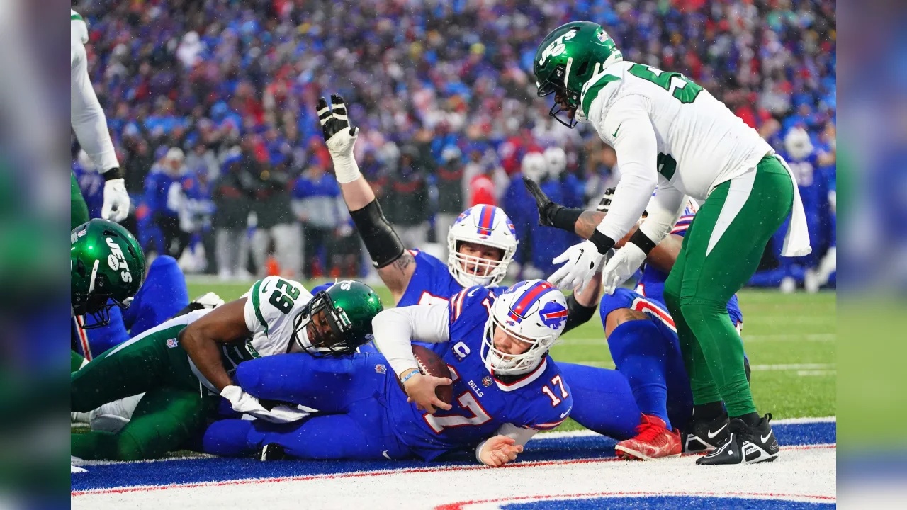 AFC-leading Bills overcome elements, beat White, Jets 20-12
