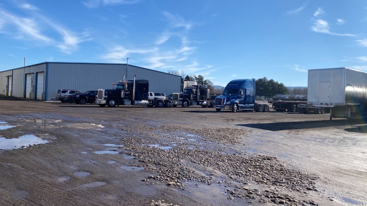 Truck and Bus Drivers Prepare for Inclement Weather