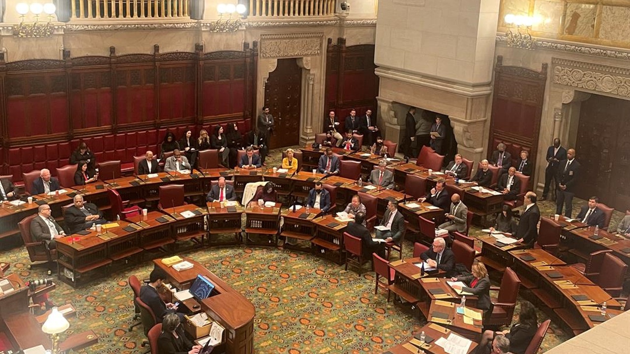New York State Legislature votes to increase their pay