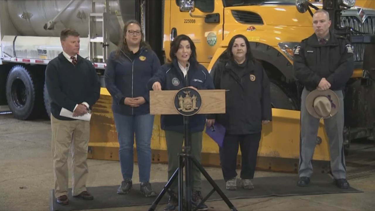WATCH: Gov. Hochul provides an update on the winter storm