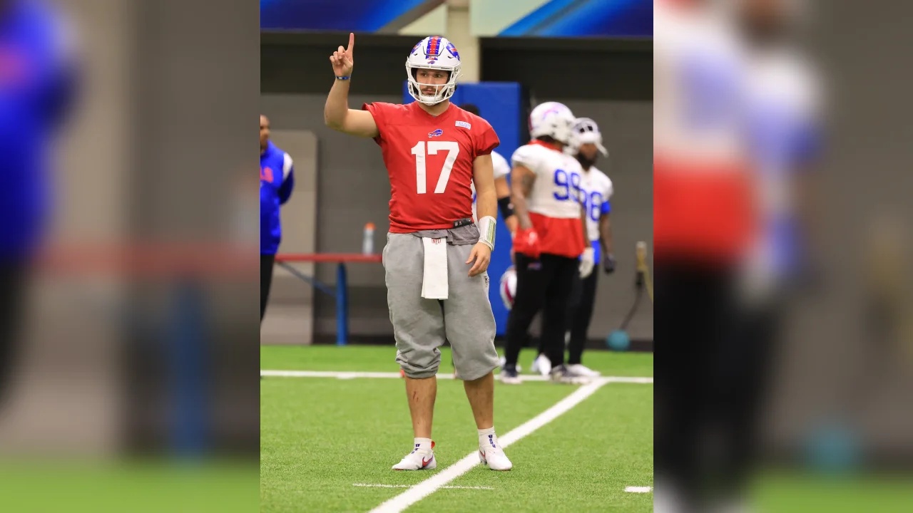 Disrespected Bengals, driven Bills set for playoff showdown