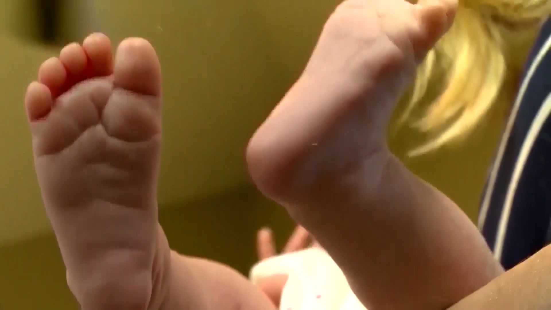 Senate passes bill to expand doula services