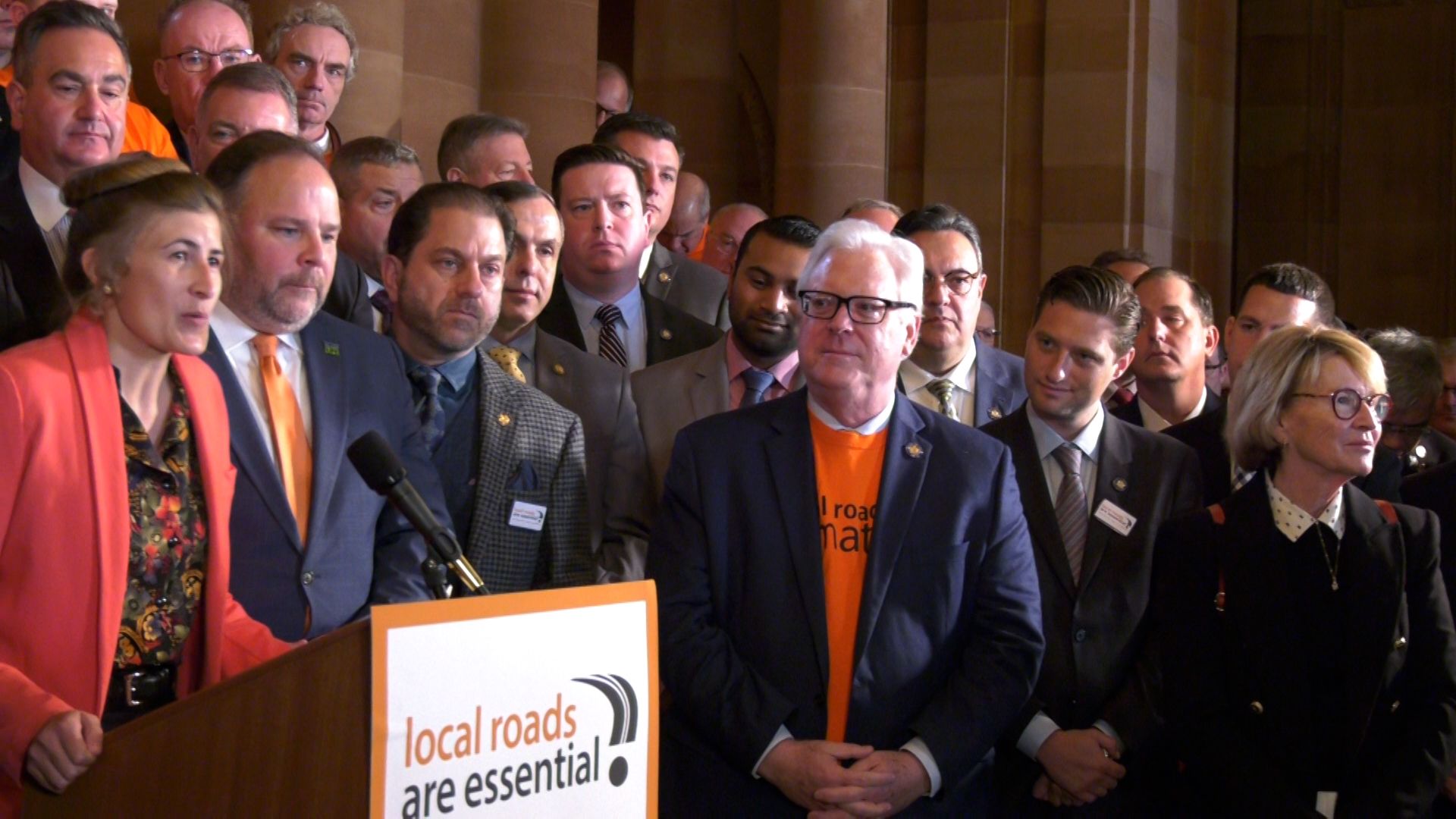 Transportation advocates push for more funding in state budget