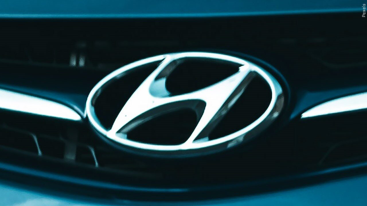 Hyundai vehicle emblem