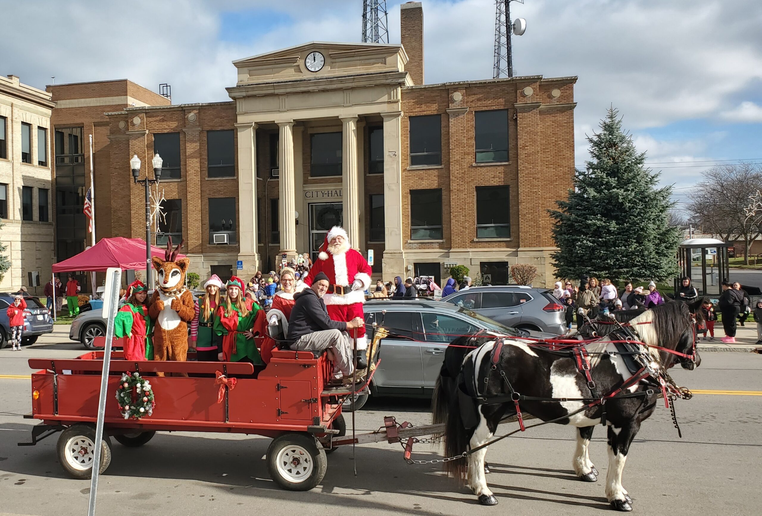 Dunkirk Holiday Parade Line Up